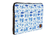 Load image into Gallery viewer, Accessories - China-blue Fish Laptop Sleeve
