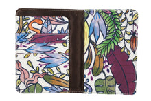 Load image into Gallery viewer, Accessories - Kitty Peekaboo Passport Cover