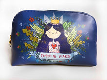 Load image into Gallery viewer, Queen Of Hearts Pouch